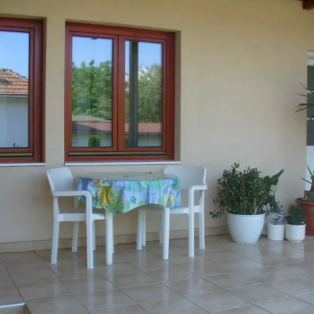 In Balatonboglar/balaton 18168 Holiday home *